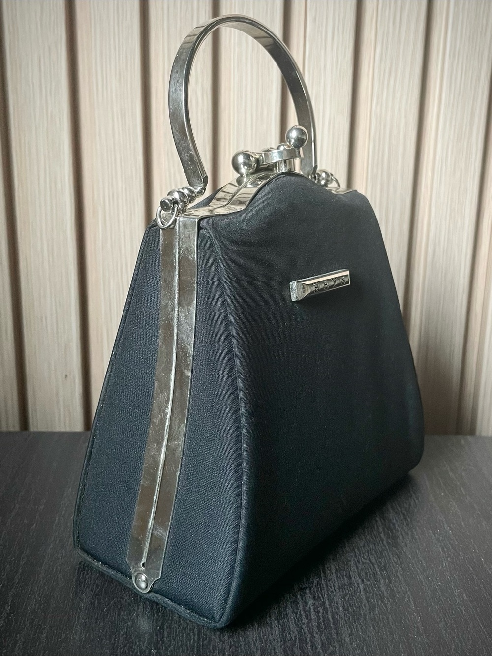 Black Vintage Top-Handle Evening Bag - Picture 2 of 6